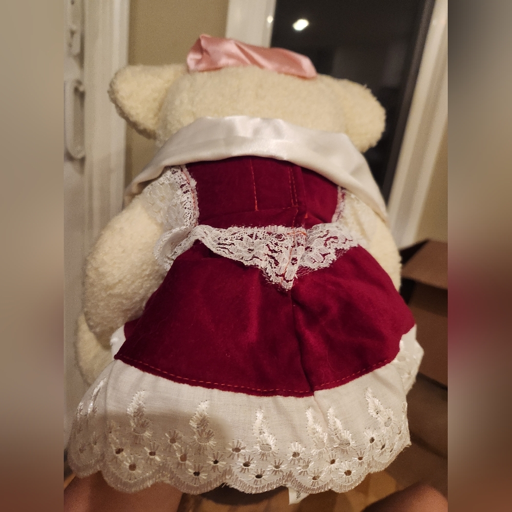 Vintage Jewish religious teddy bear Bat Mitzvah red velvet dress - Picture 3 of 11